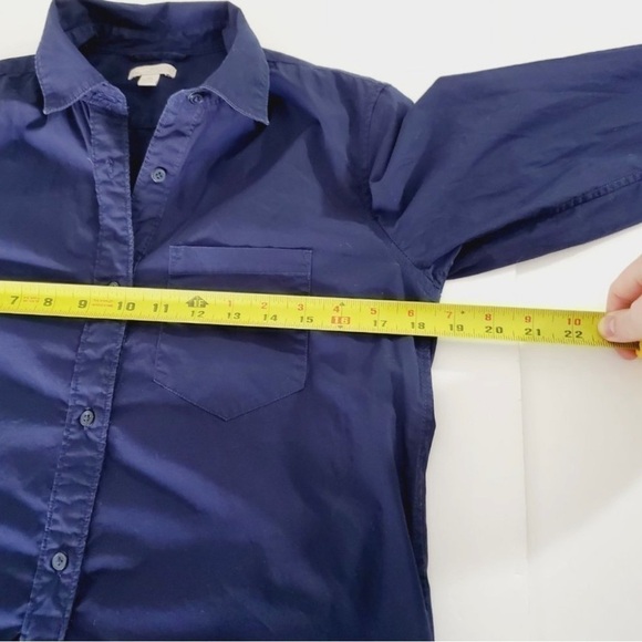 Gap Shirt Dress. 5 Button with Pocket. Excellent Condition! - Picture 6 of 7